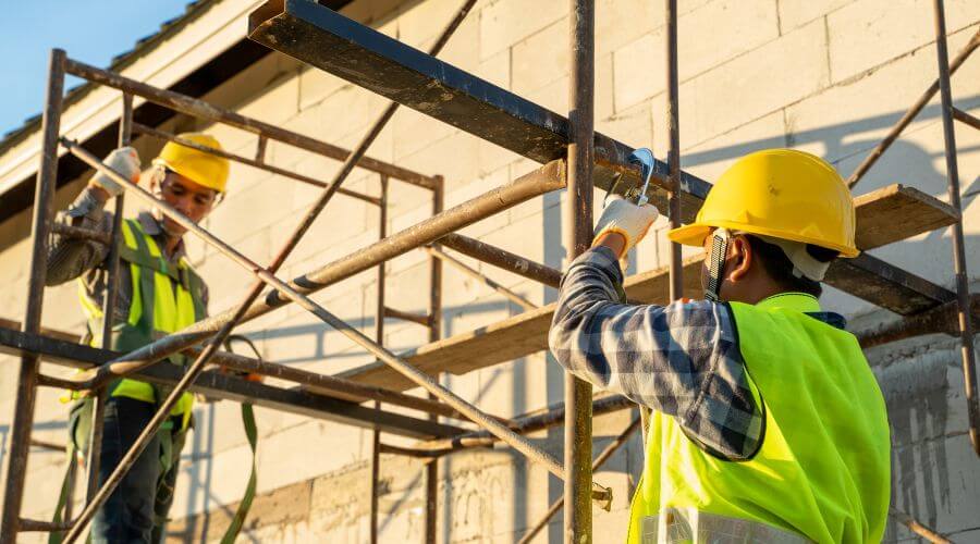 Professional gutter cleaning in Berry, AL